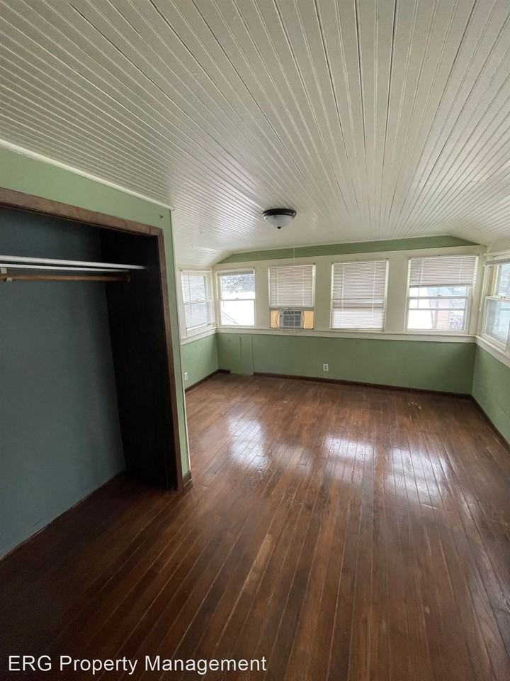 205 W 10th Ave - Photo 3 of 10