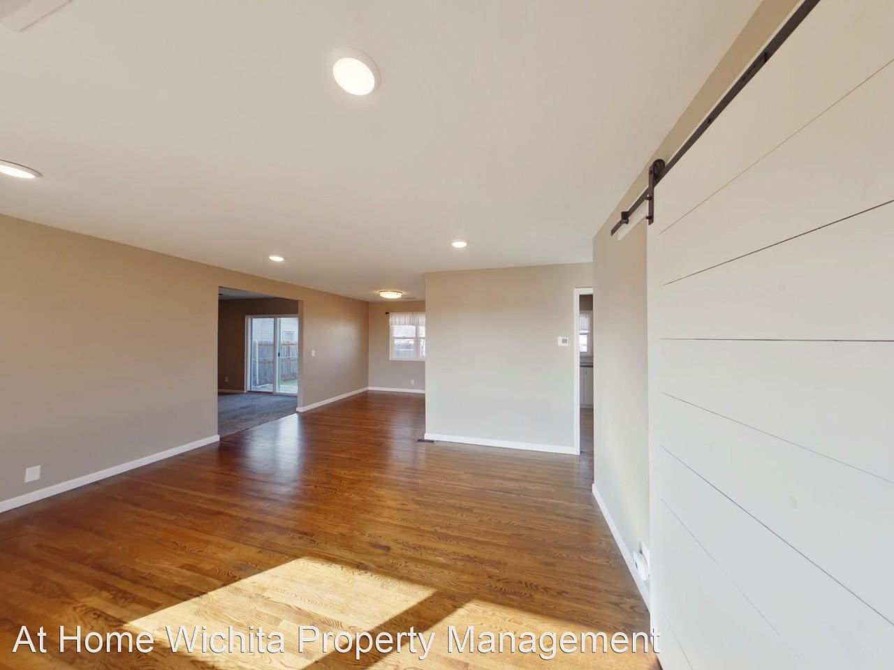 2132 E 61st St N - Photo 2 of 18