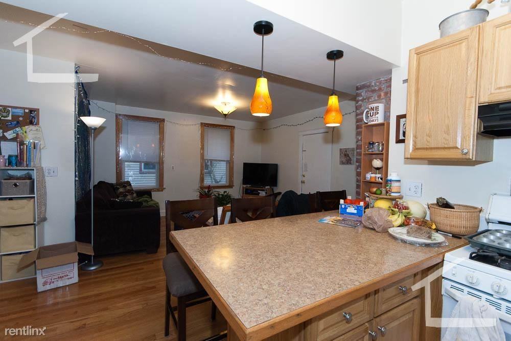 42 Brackett St - Photo 2 of 9