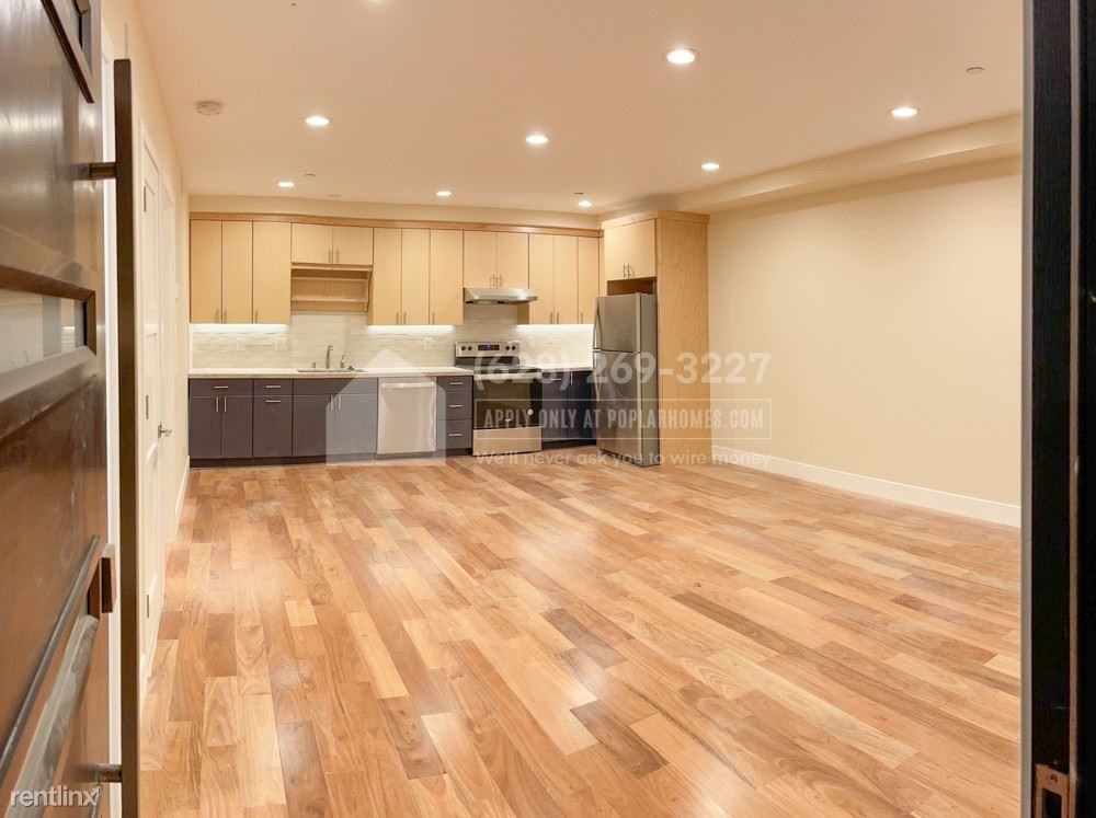 18782 Hanna Dr - Photo 3 of 30