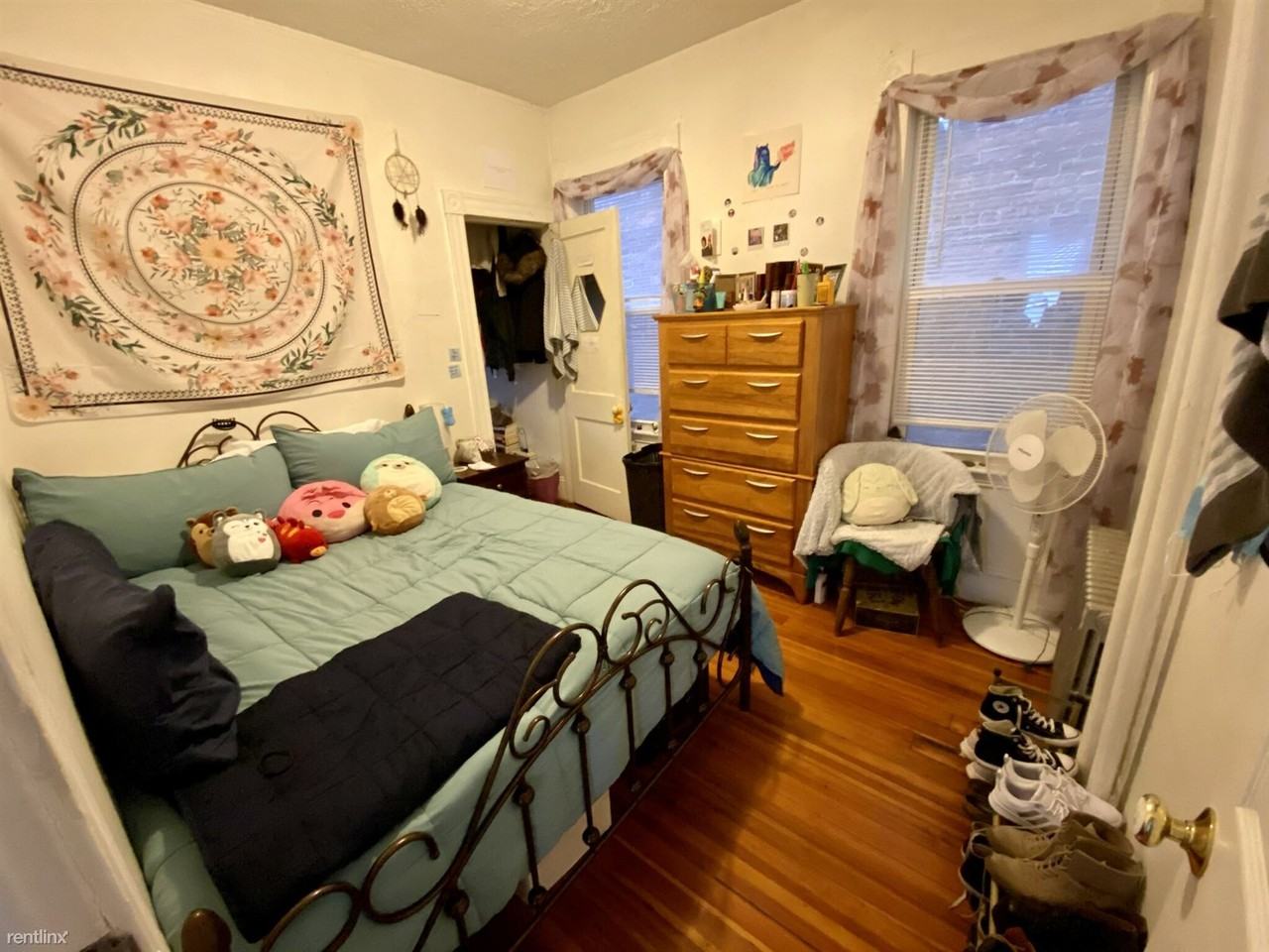 153 Kelton St #1D