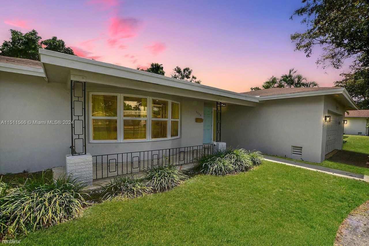 5300 Sw 7th St - Photo 3 of 29