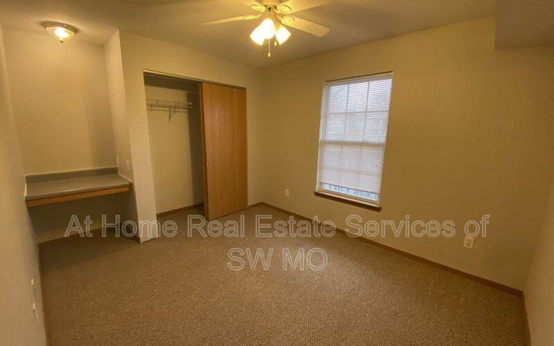 858 S Campbell Ave #203 - Photo 7 of 11