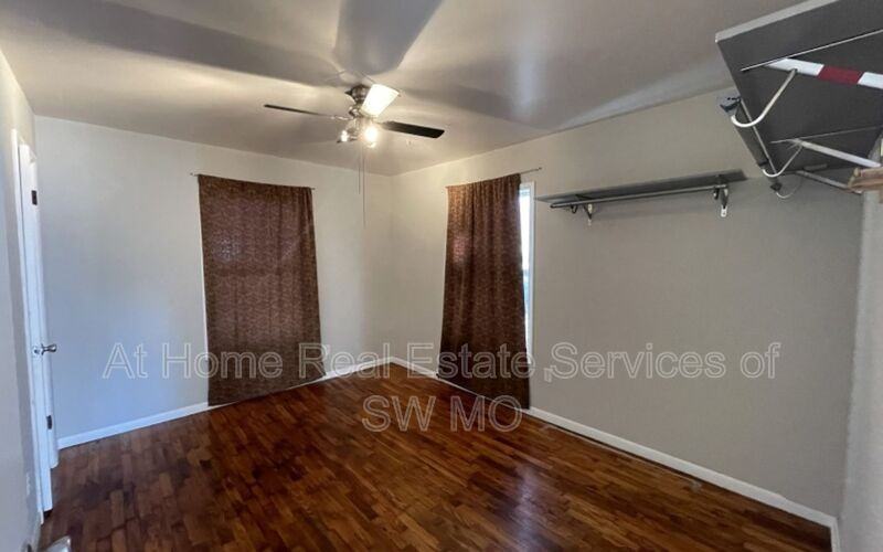 2125 W Nichols St - Photo 4 of 7