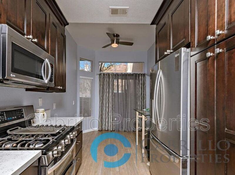 11280 Portobelo Dr - Photo 3 of 25