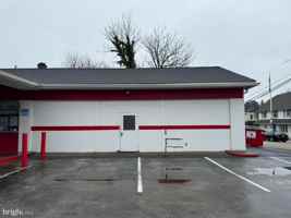 featured image of 900 E Willow Grove Ave #2