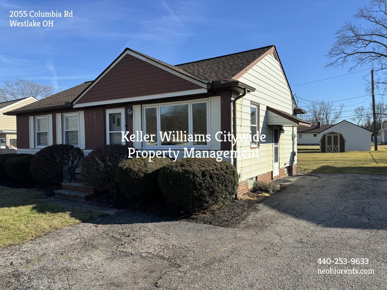 2055 Columbia Rd - Photo 2 of 29