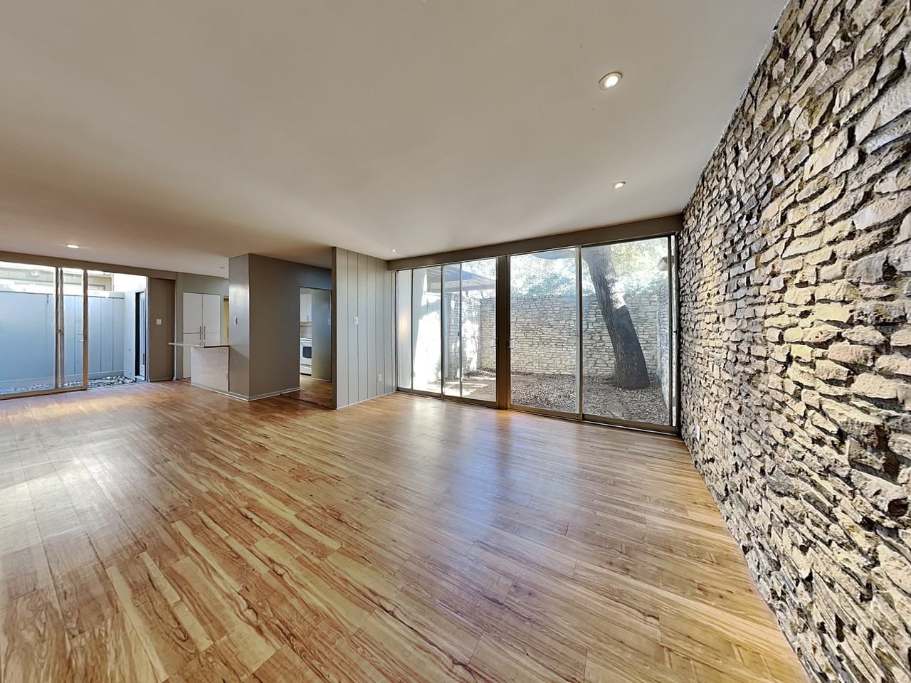 4500 Westridge Avenue #4 - Photo 4 of 15