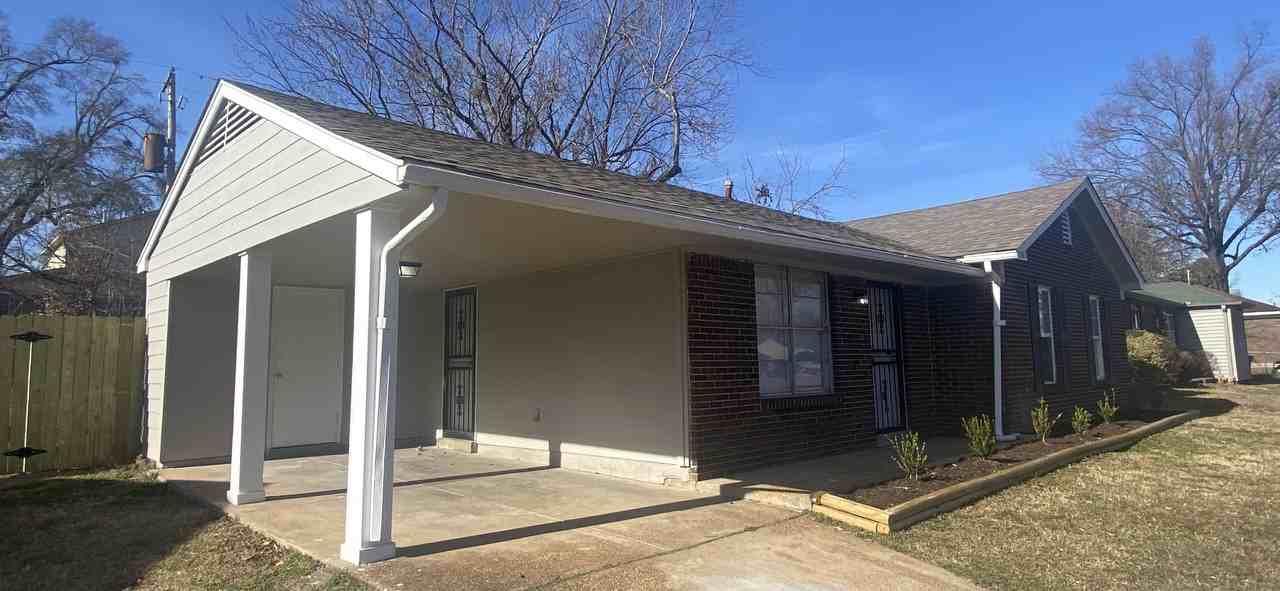 3563 Hillridge St - Photo 3 of 15