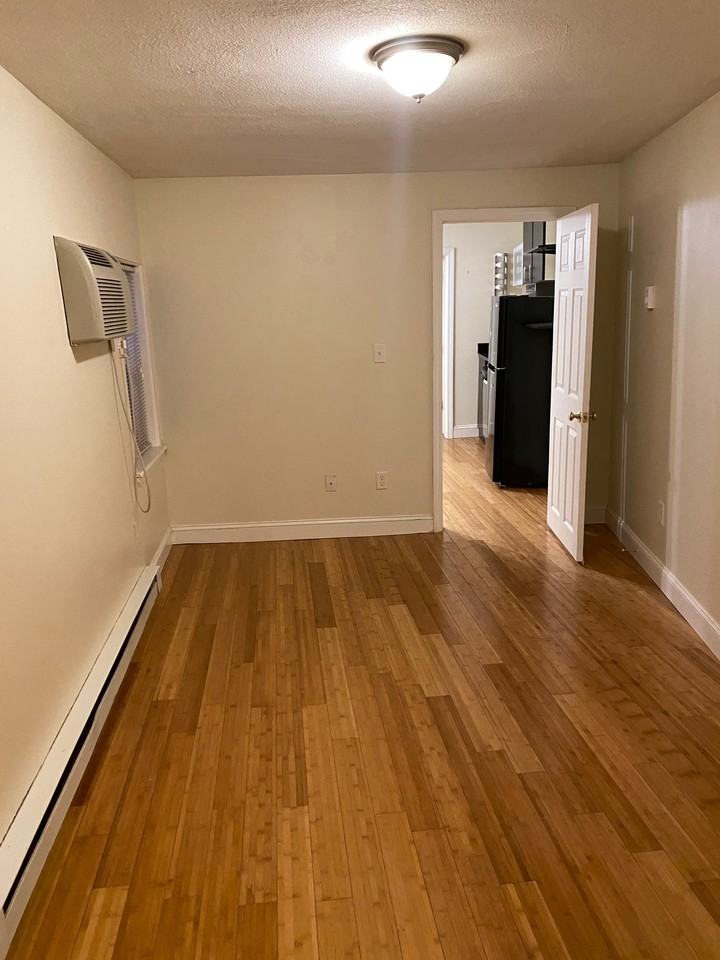 Bartlett Pl #2 - Photo 5 of 12