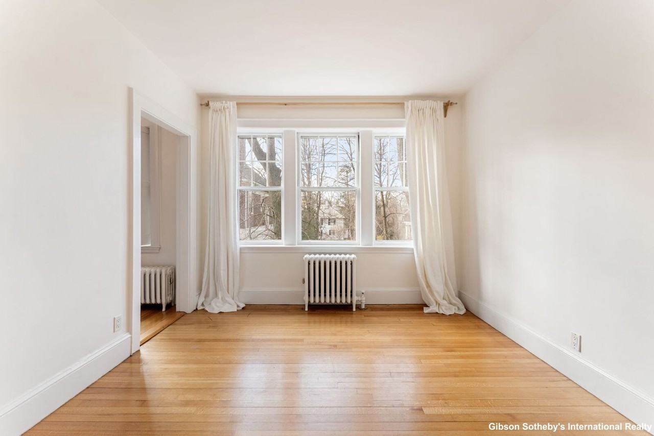 20 Concord Ave #6 - Photo 2 of 20