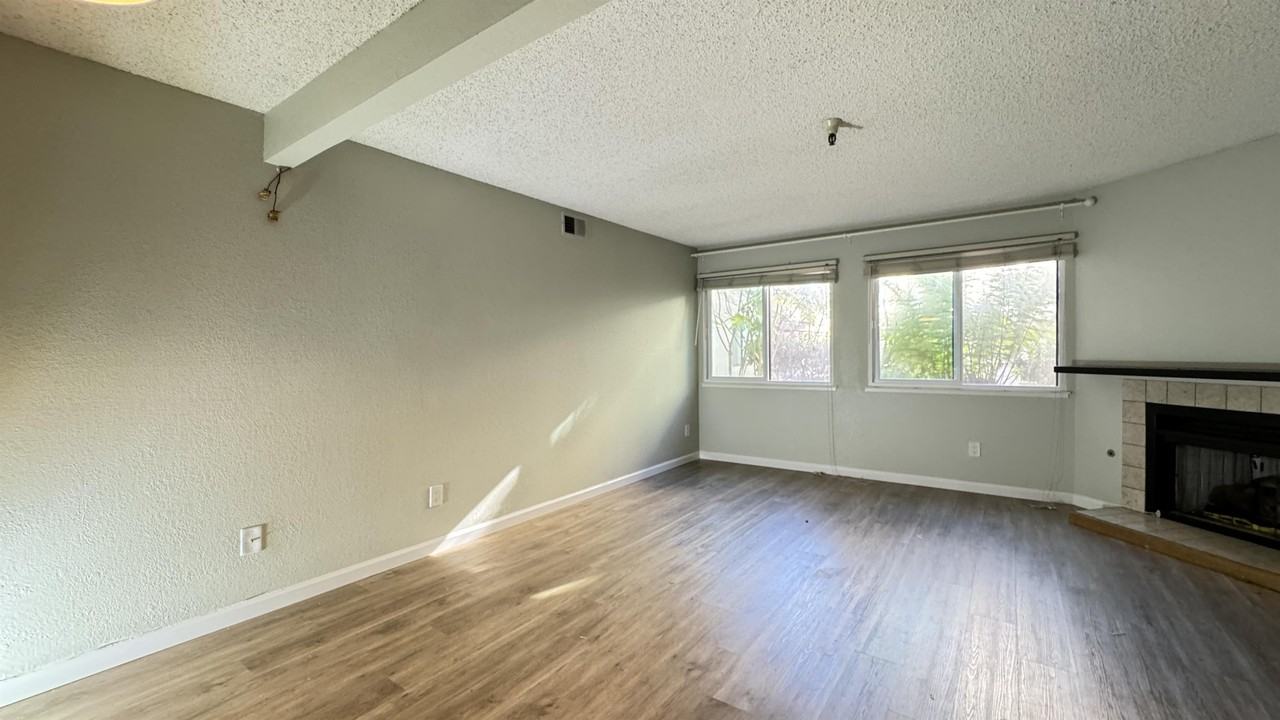 545 545 Pierce Street - 2110unit 2110 #2110 - Photo 2 of 32