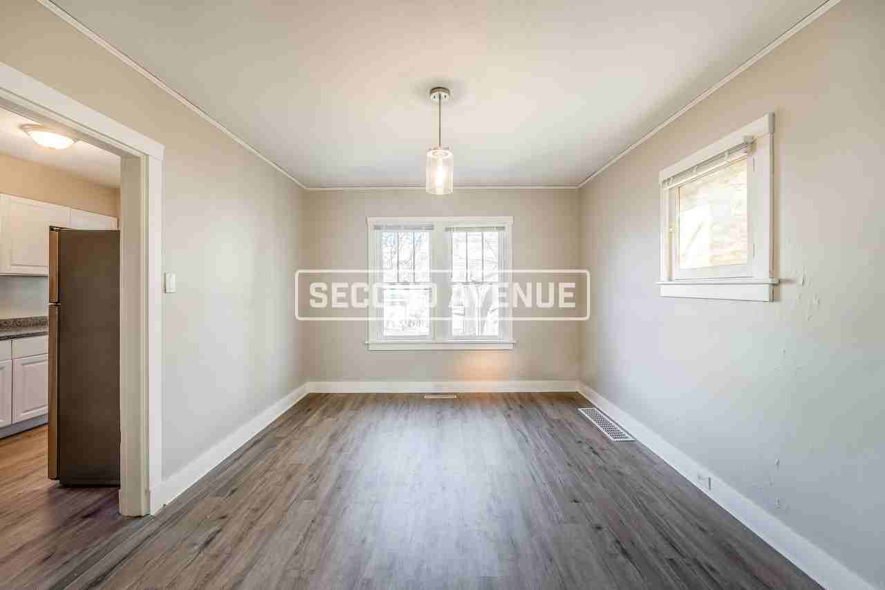 2930 Stafford St - Photo 3 of 10