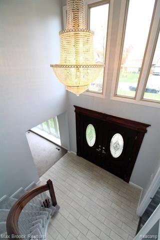 6895 Indian Creek Dr - Photo 2 of 16