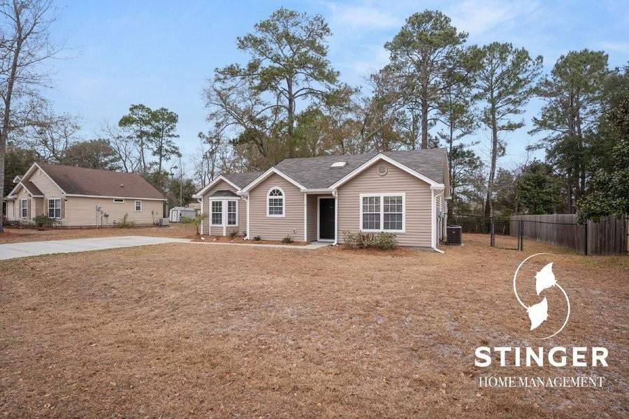 9 Royal Star Dr - Photo 2 of 28