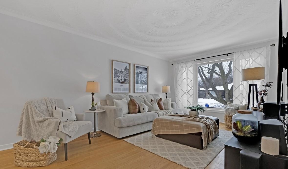 139 Lupin Drive #Main - Photo 3 of 12