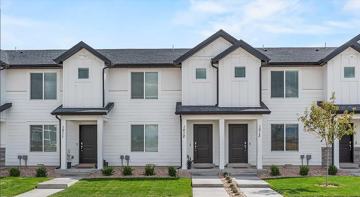 featured image of 638 South 1920 West - 1052 #1052