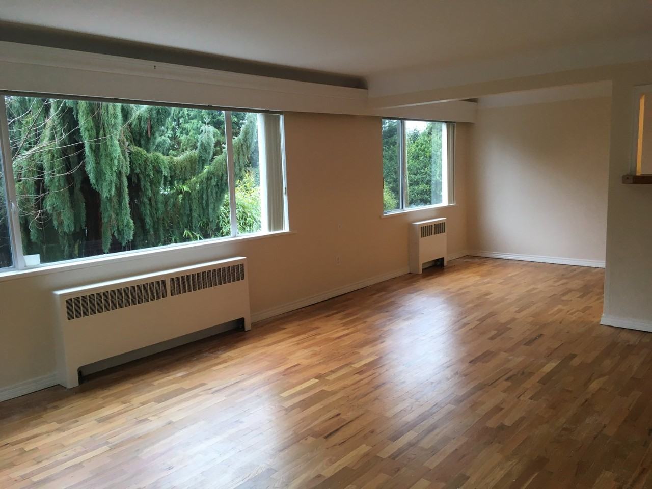 Apartments for Rent In Oak Bay, BC Find 25 Condos & Other Rentals