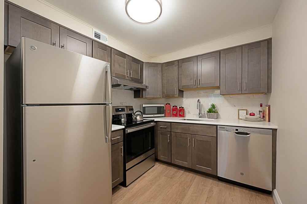 Williamsburg Estates - Photo 7 of 32