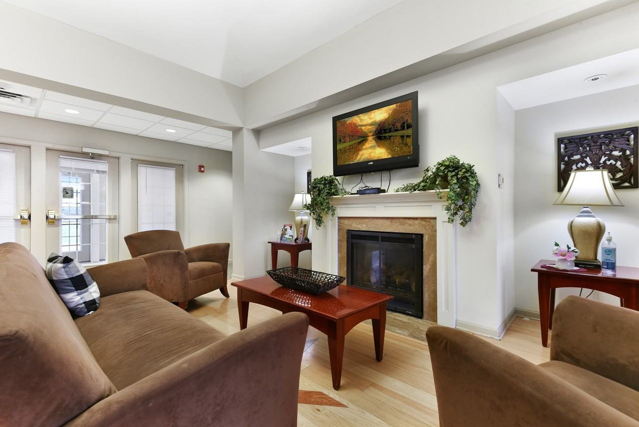 Summit Wood Apartments - Photo 5 of 15