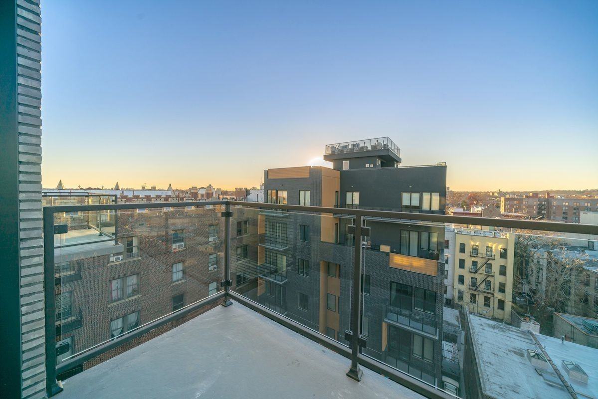 E 19th St #6B - Photo 2 of 15