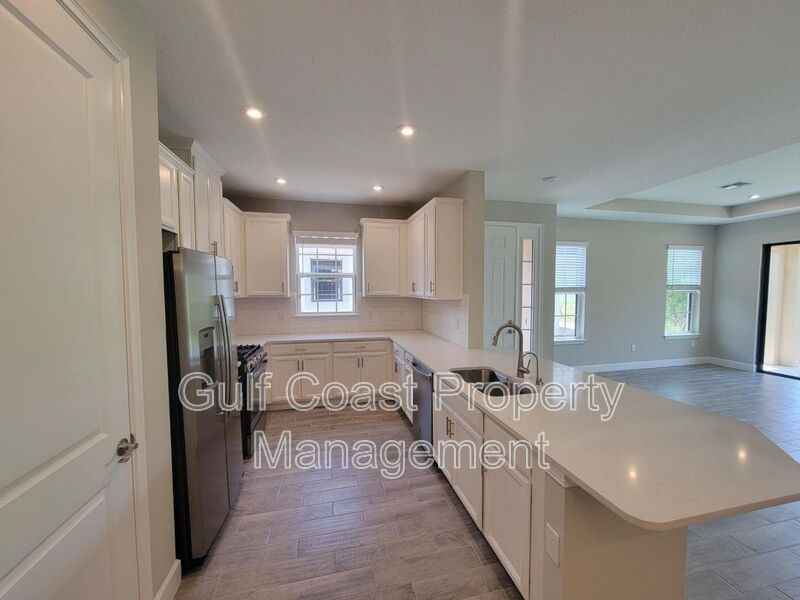 5331 Rushmere Ct - Photo 5 of 26
