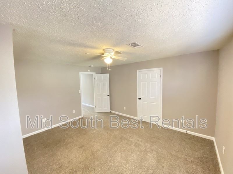 2397 Gentry Ave - Photo 5 of 10