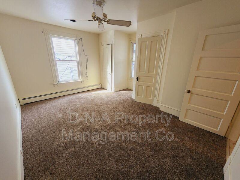 503 Thomas St #201 - Photo 5 of 8