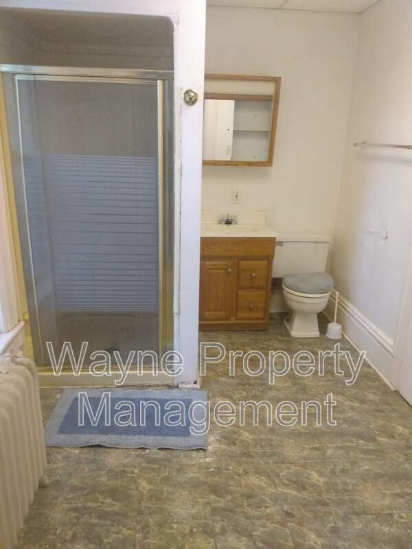 744 1st St #4 - Photo 7 of 10