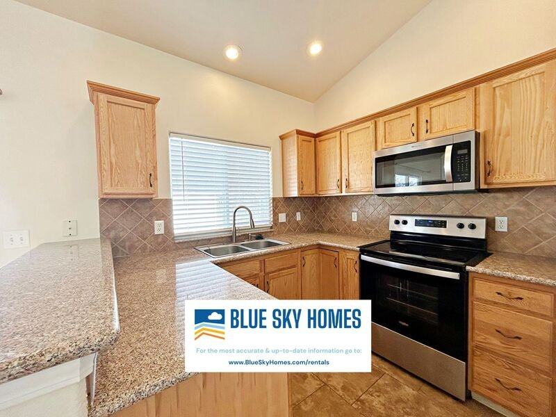 8680 W Stirrup St - Photo 2 of 18