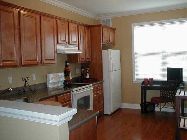 Chatham Square - Photo 2 of 8