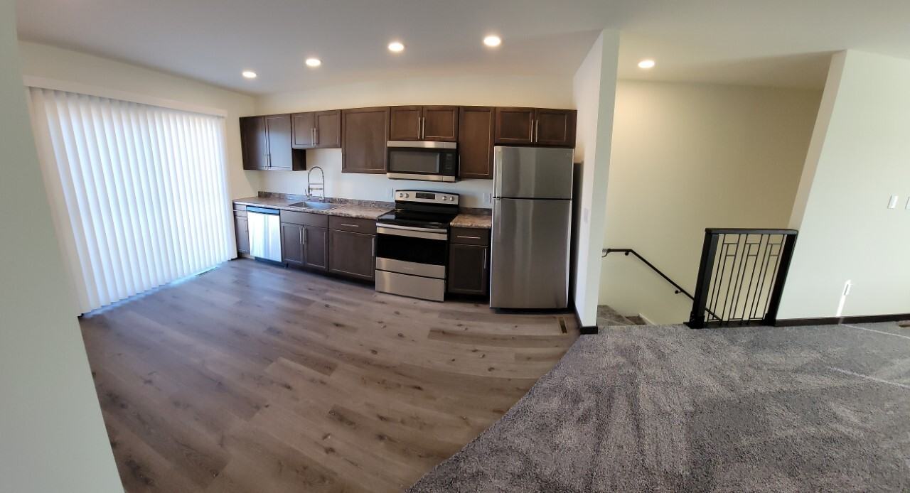 265 GENEVA TRAIL - Photo 4 of 33