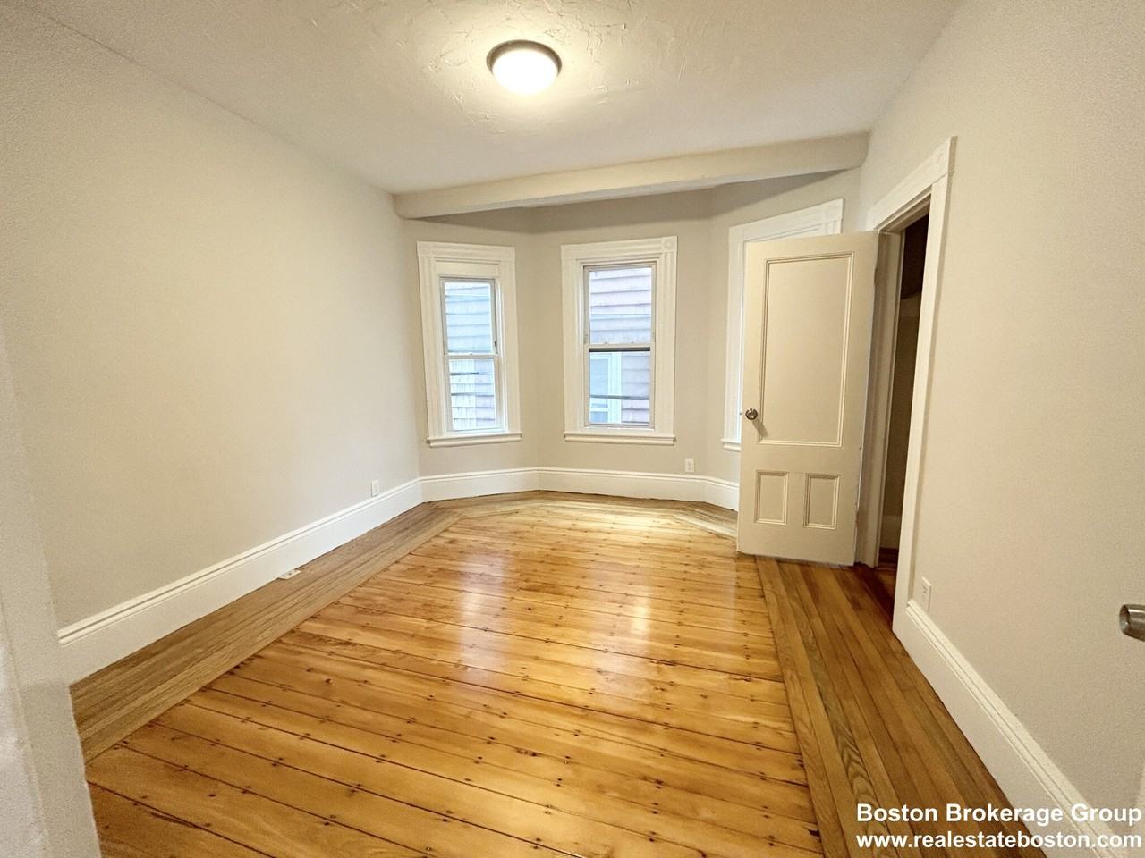 12 Buttonwood St #1 - Photo 4 of 10