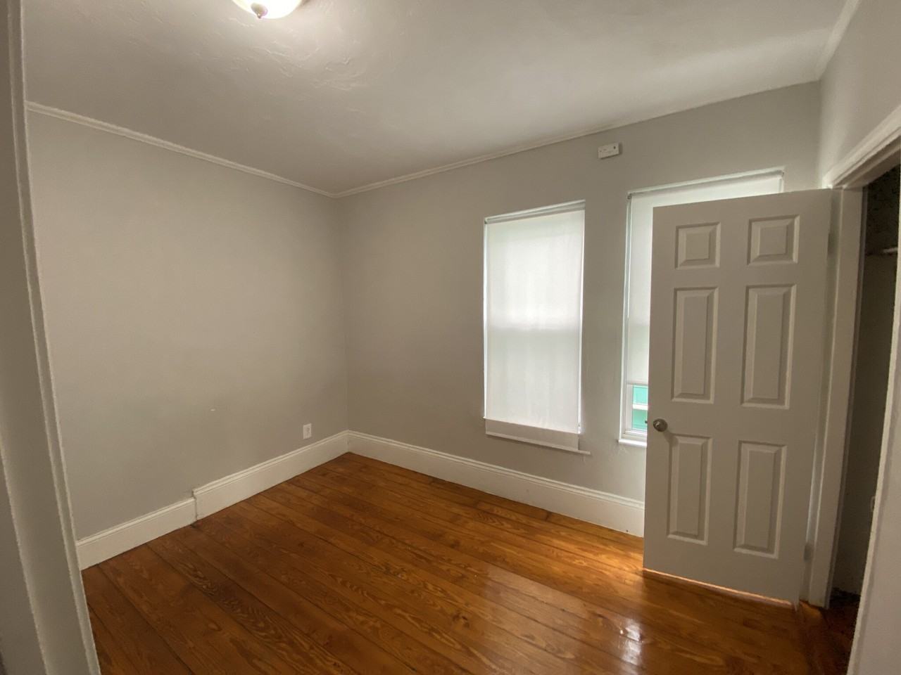 Sydney St #2 - Photo 3 of 15