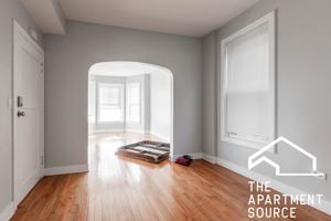 featured image of 4736 W Armitage Ave #1