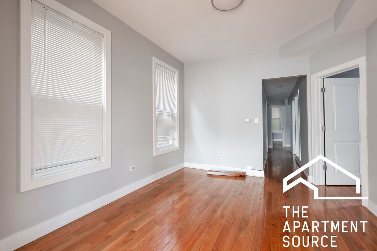 4736 W Armitage Ave #2 - Photo 6 of 17