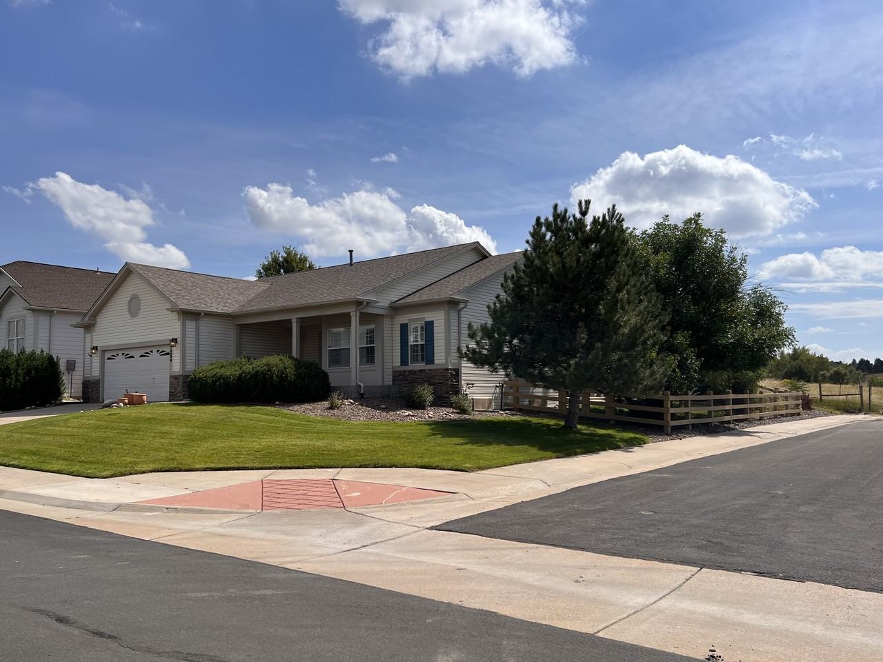 21204 Woodside Lane - Photo 2 of 19