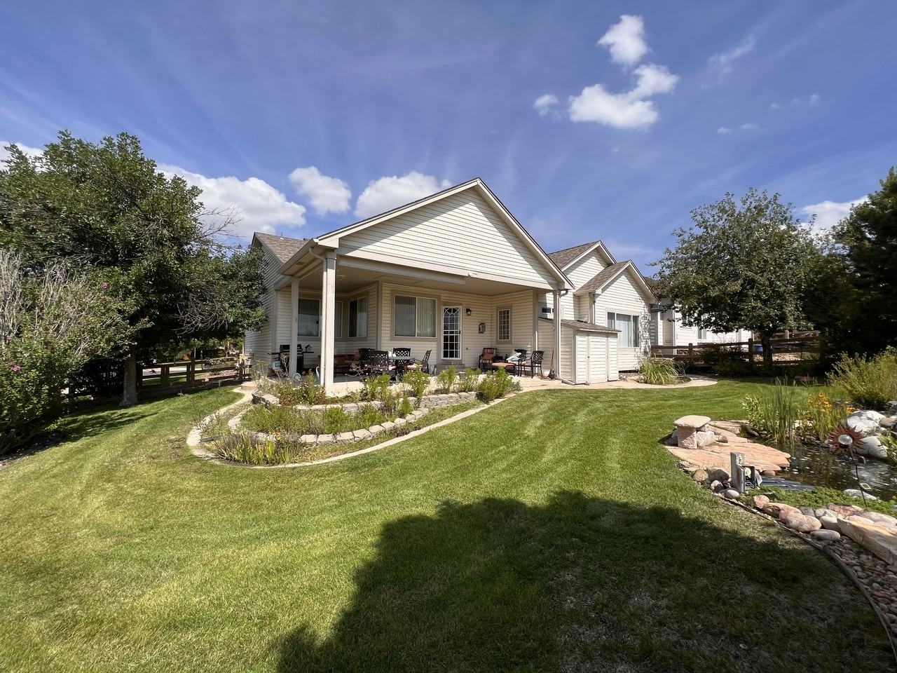 21204 Woodside Lane - Photo 3 of 19