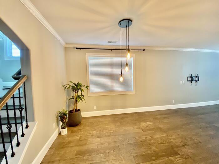 1111 Pegasus Dr Nw - Photo 3 of 27