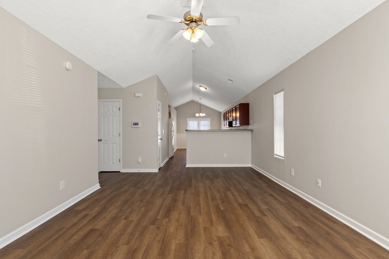 137 Blue Heron Pl #1 - Photo 3 of 23