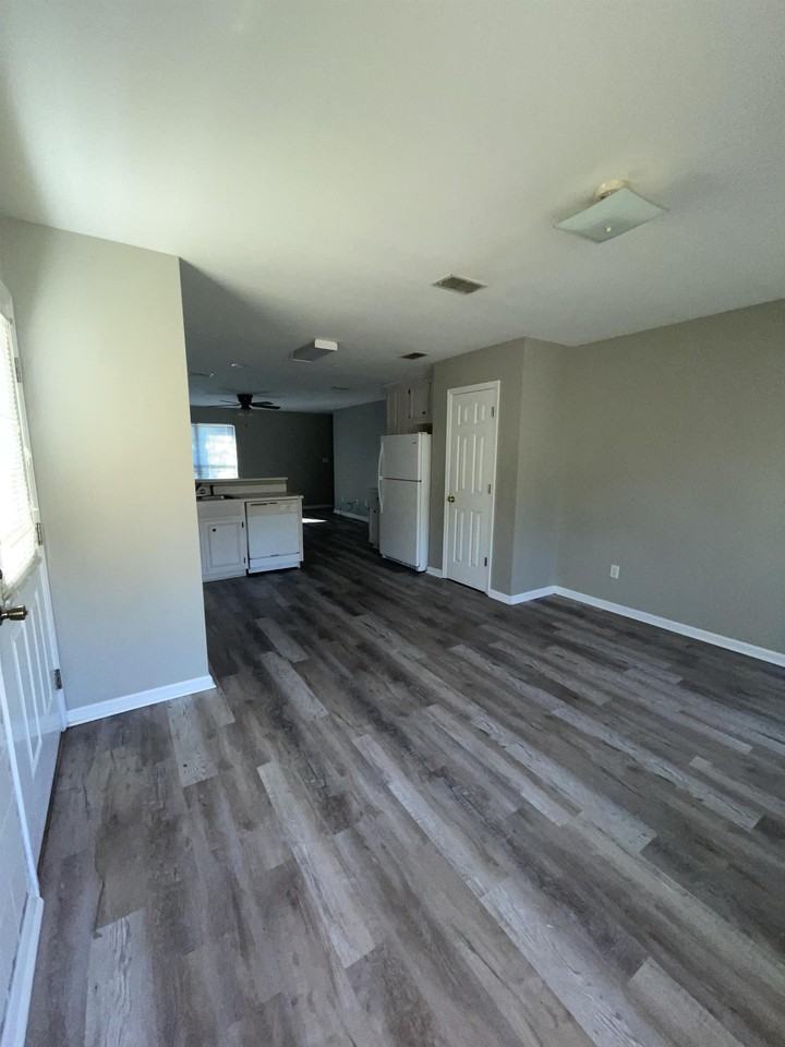 Dru Ct #1 - Photo 5 of 12