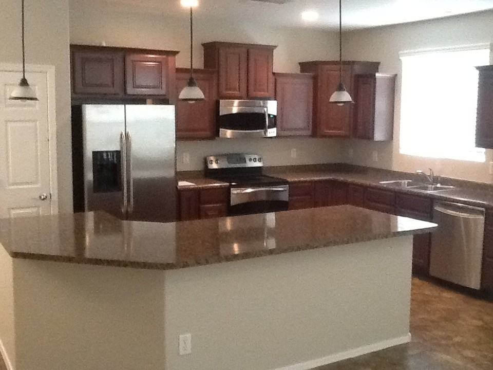 3223 E Sports Dr #1 - Photo 3 of 5