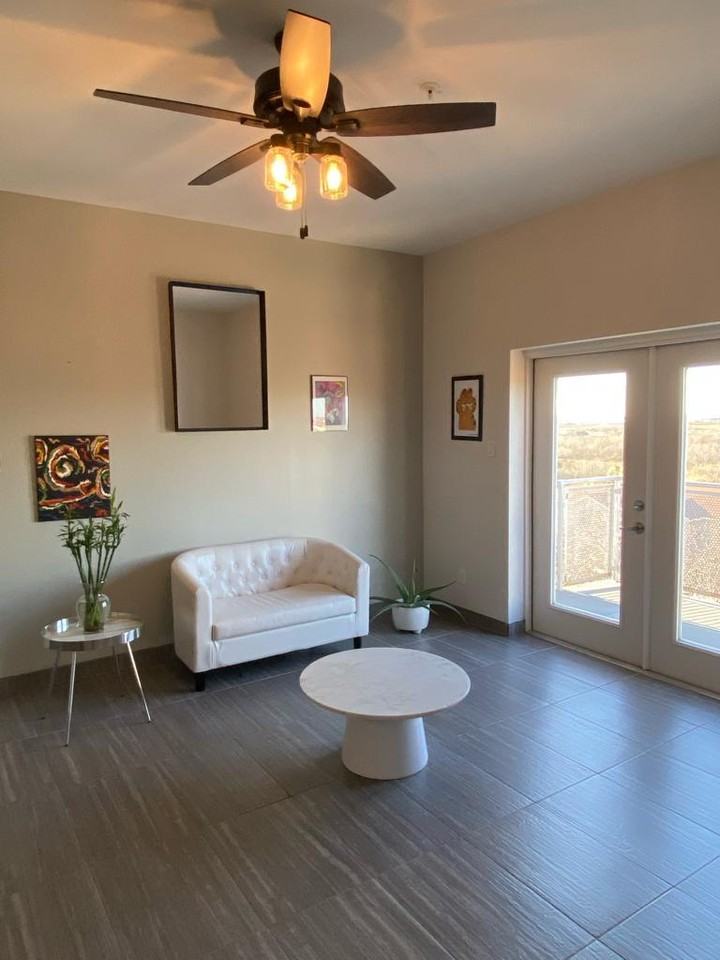 502 Shiloh Dr #303E - Photo 2 of 50