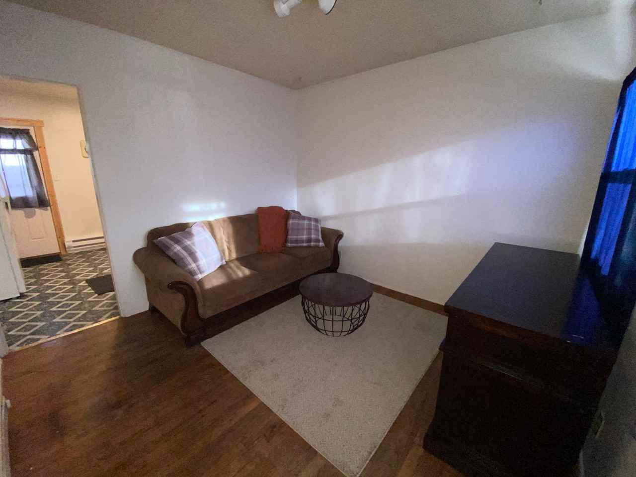 122 7th Street #1 - Photo 4 of 18