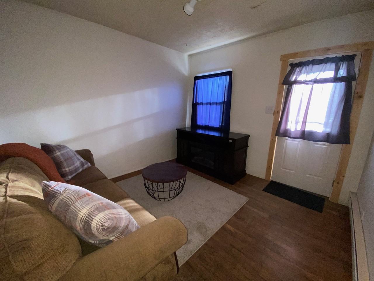 122 7th Street #1 - Photo 7 of 18