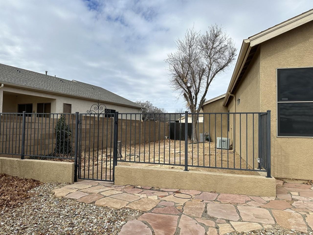 6913 E Voltaire Dr #1 - Photo 7 of 23