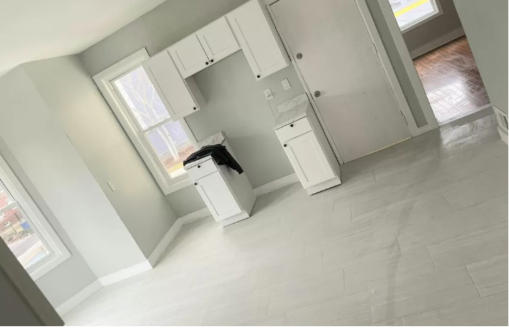 109 Bristol St #2 - Photo 2 of 8