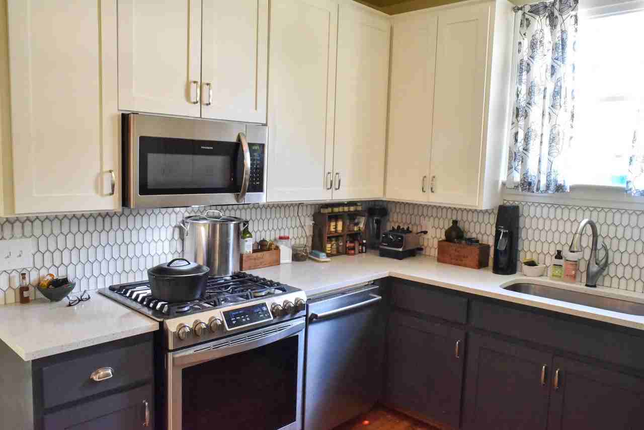 1318 Woodward Ave #1 - Photo 7 of 39