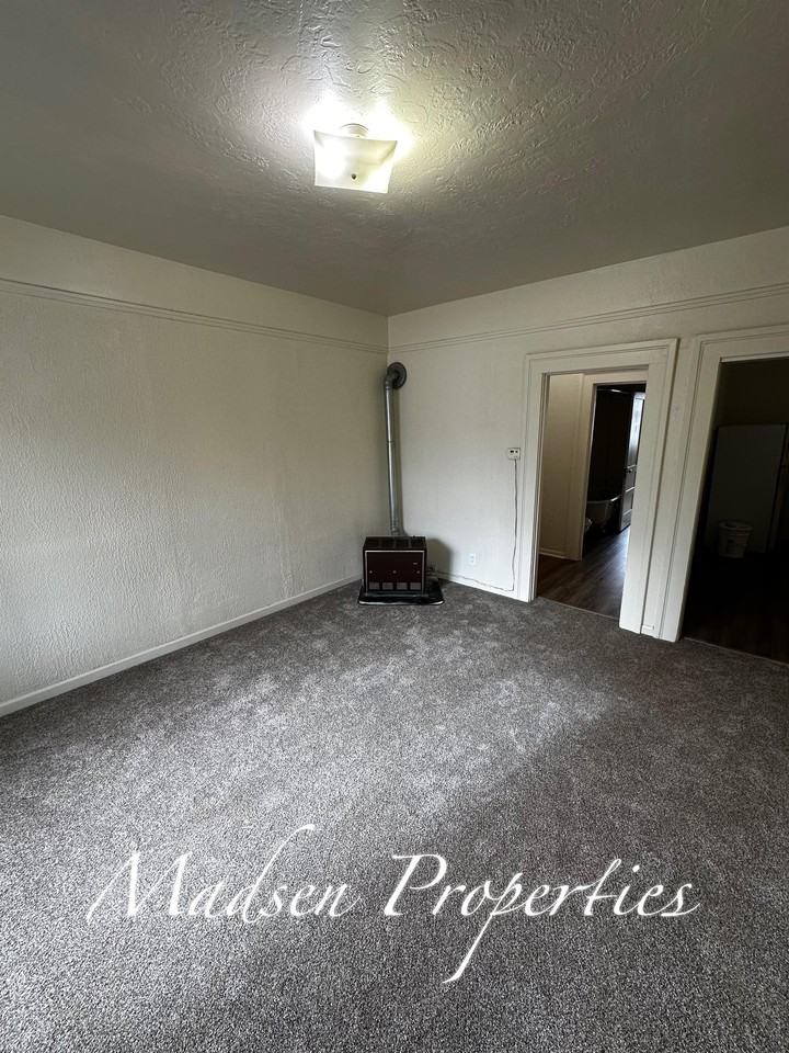 1622 High St - Photo 3 of 20