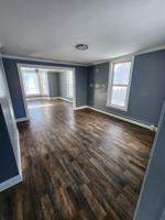 featured image of 12 Autumn St #1